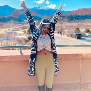 Lululemon Align legging Size 6 Bronze Green